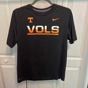 Boys XL Nike Tennessee Vols t-shirt